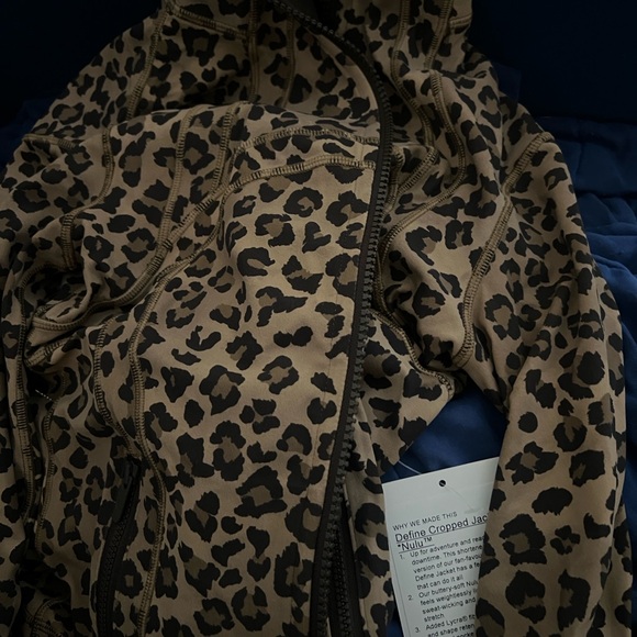 Define cropped - Picture 1 of 2